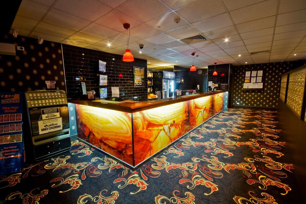 Isa Hotel ماونت إيسا المظهر الخارجي الصورة